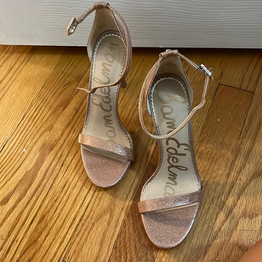 Sam Edelman sparkly pink pump